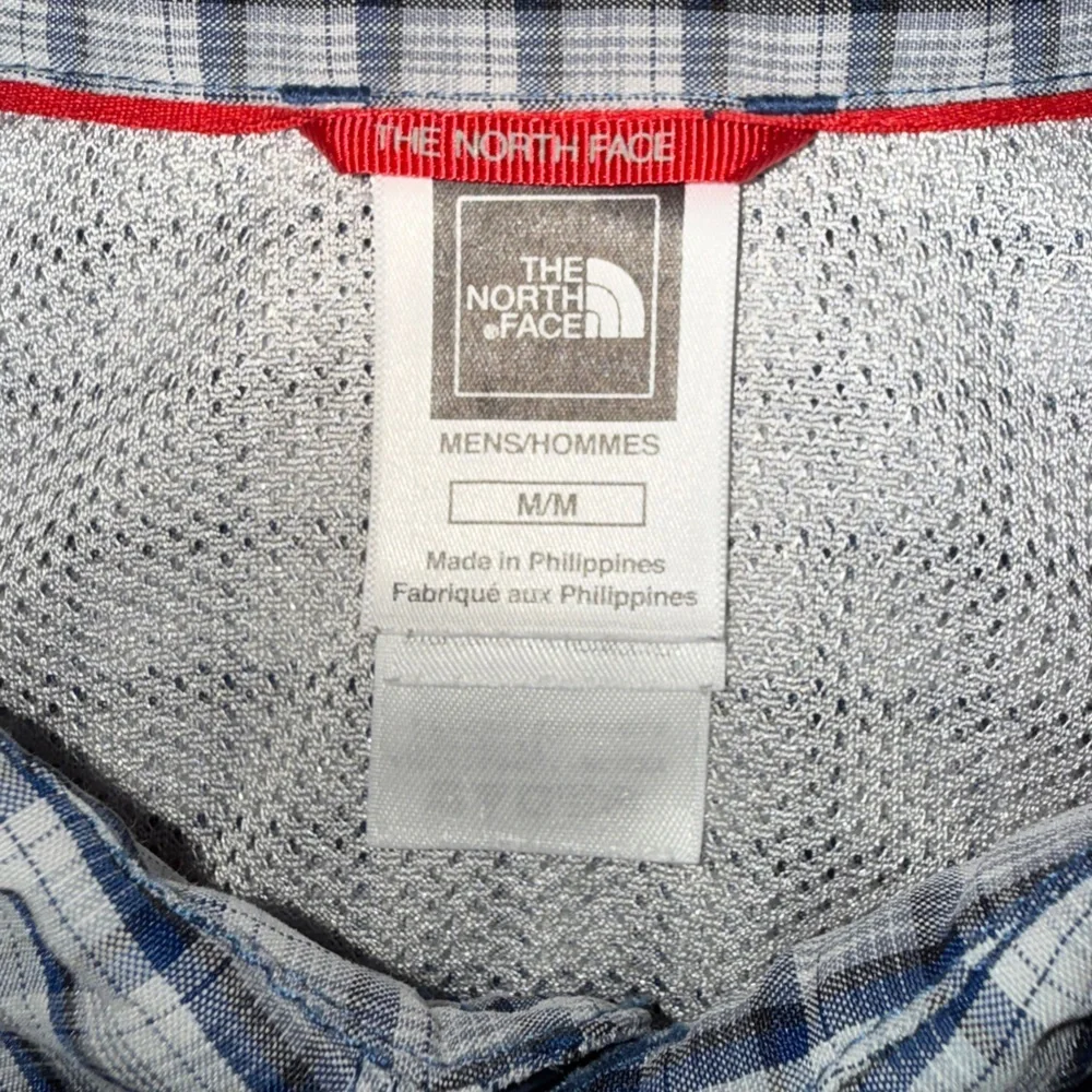 The North Face Men’s Plaid Long Sleeve Shirt XL Hidden Zip Pocket, Performance